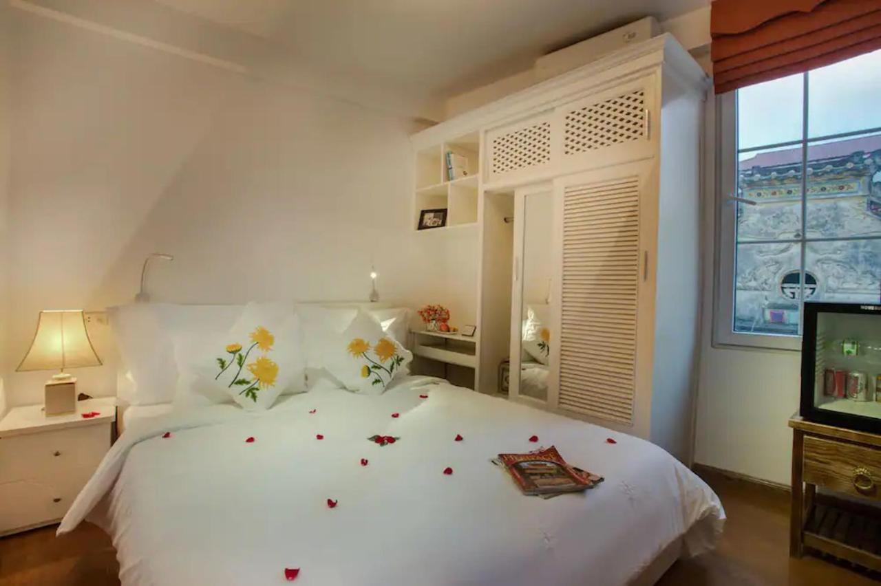 Free Airport Service Deals W Singita Classy Boutique & Travel 4*