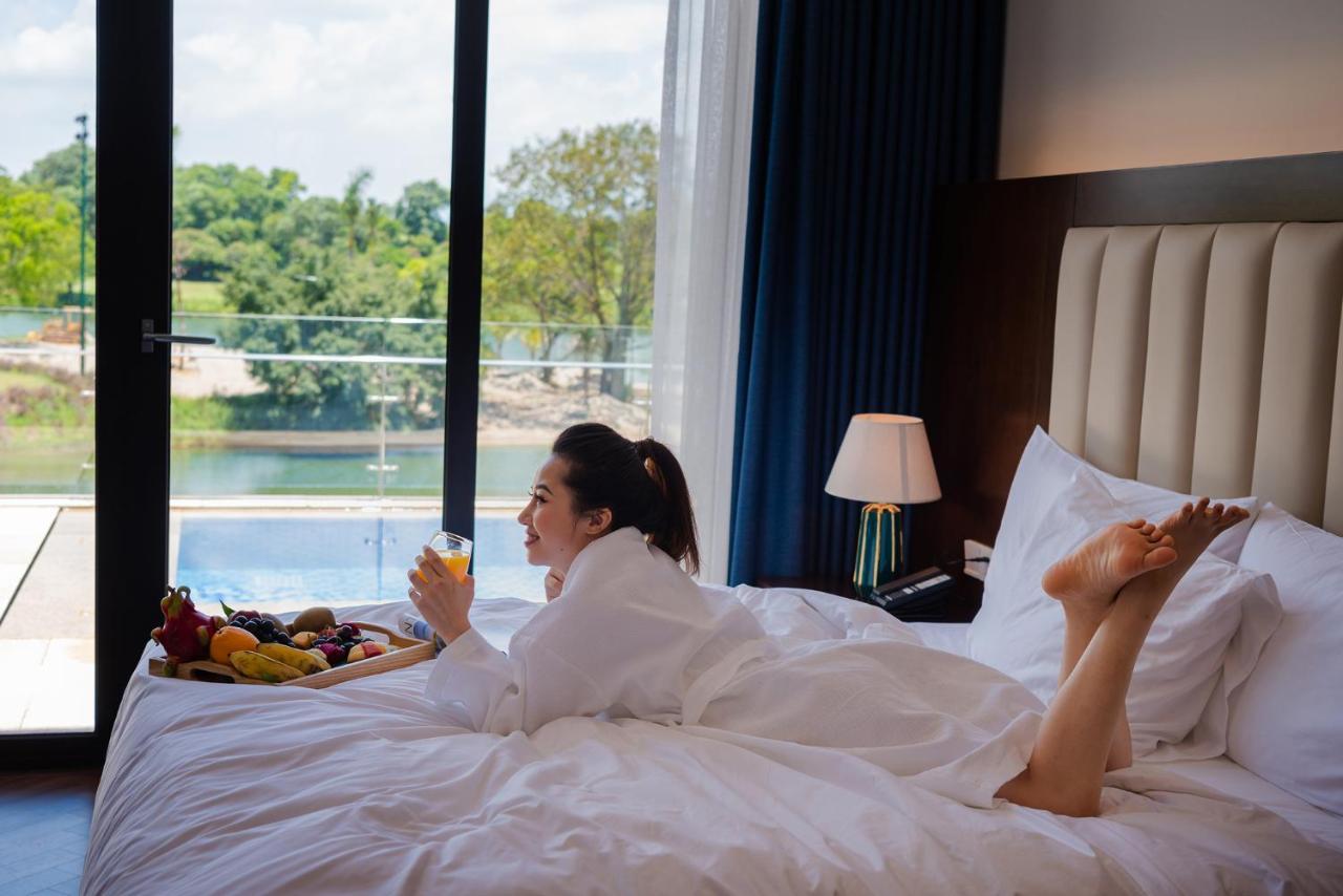 Wyndham Sky And 5* Hanoi