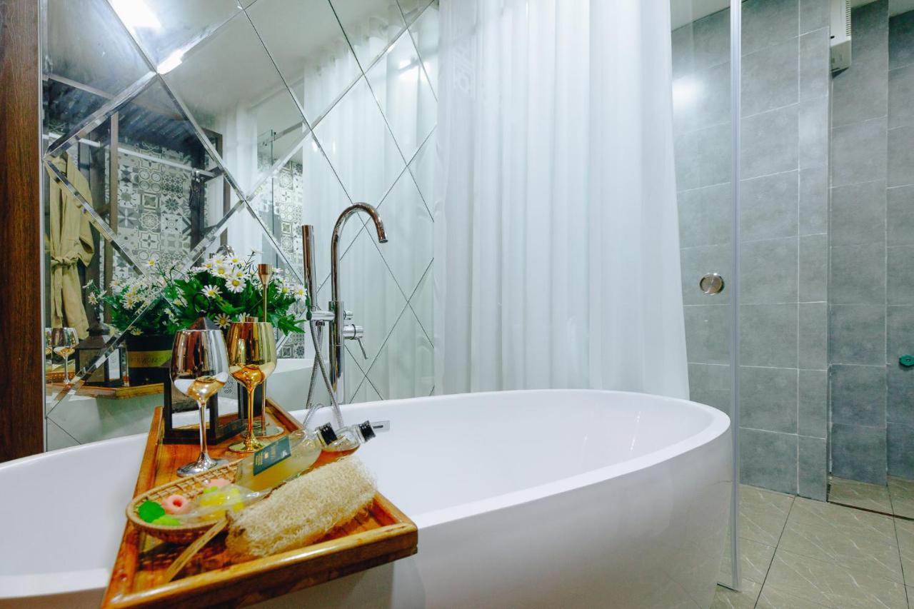 Studio In Beer Street - Delapong Homestay Ta Hien Hanoi