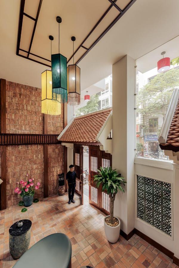 Lotusama Hotel
