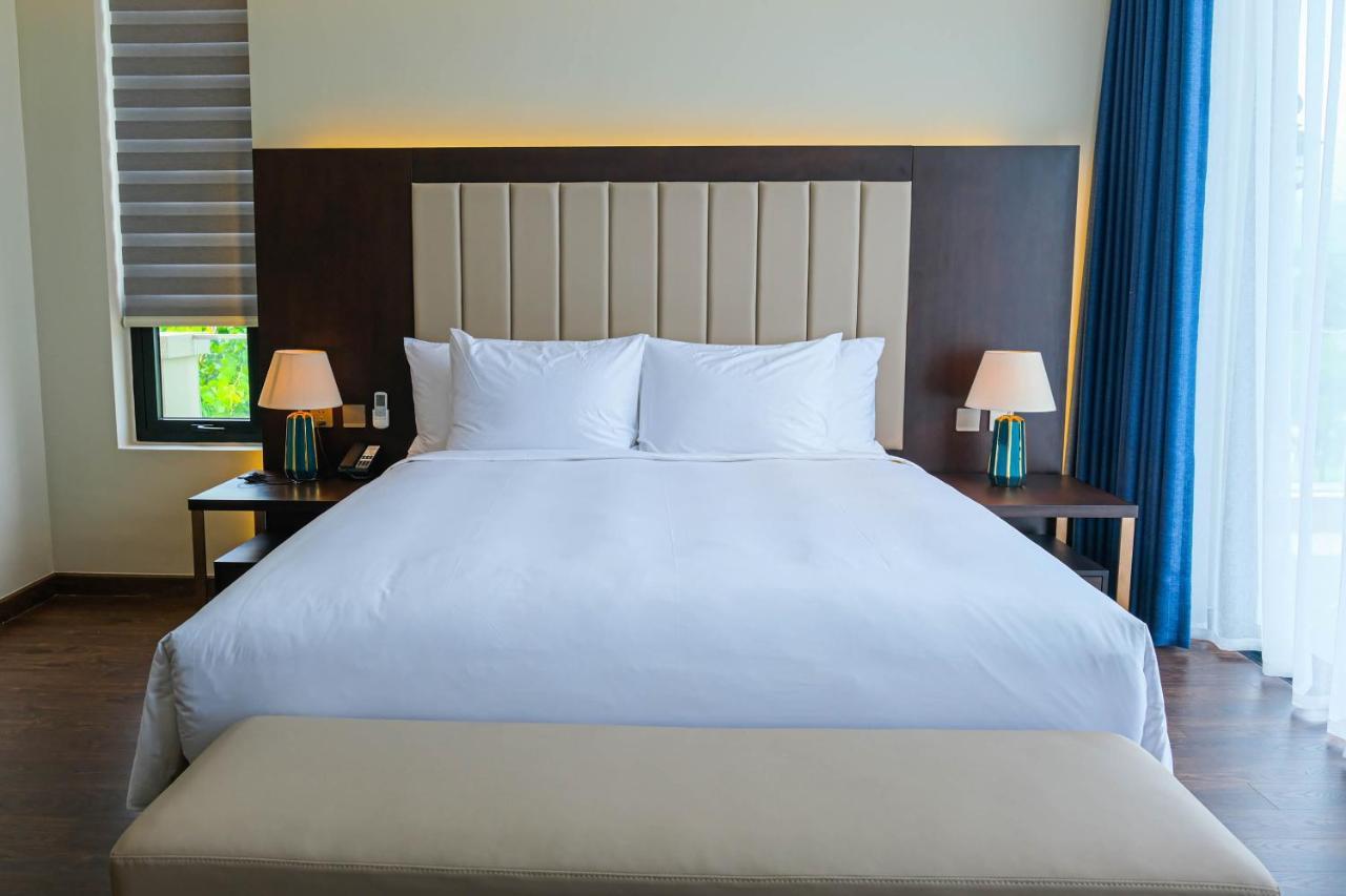 Wyndham Sky And 5*