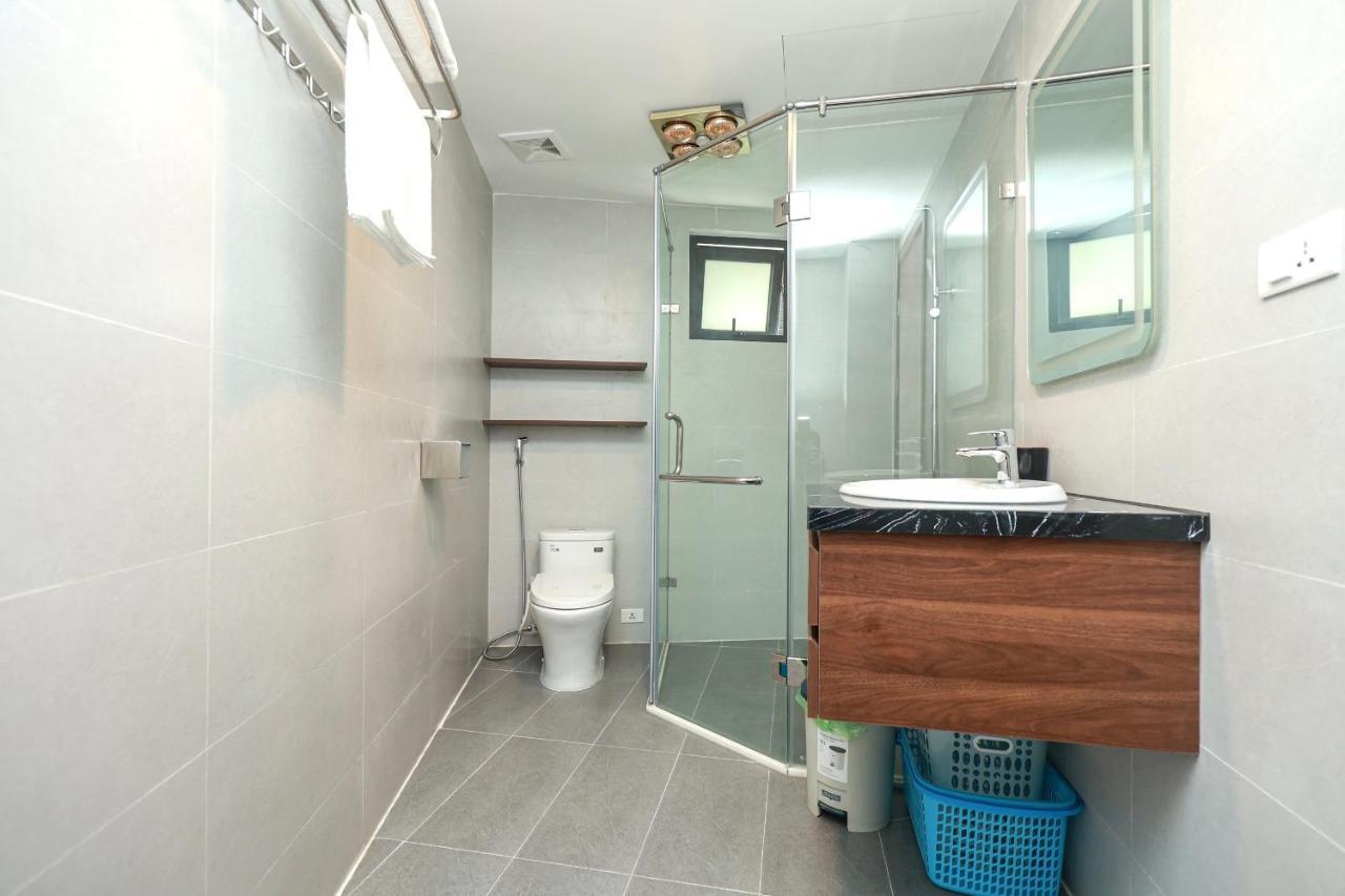 Small View - Self Check-in Apartment Hanoi