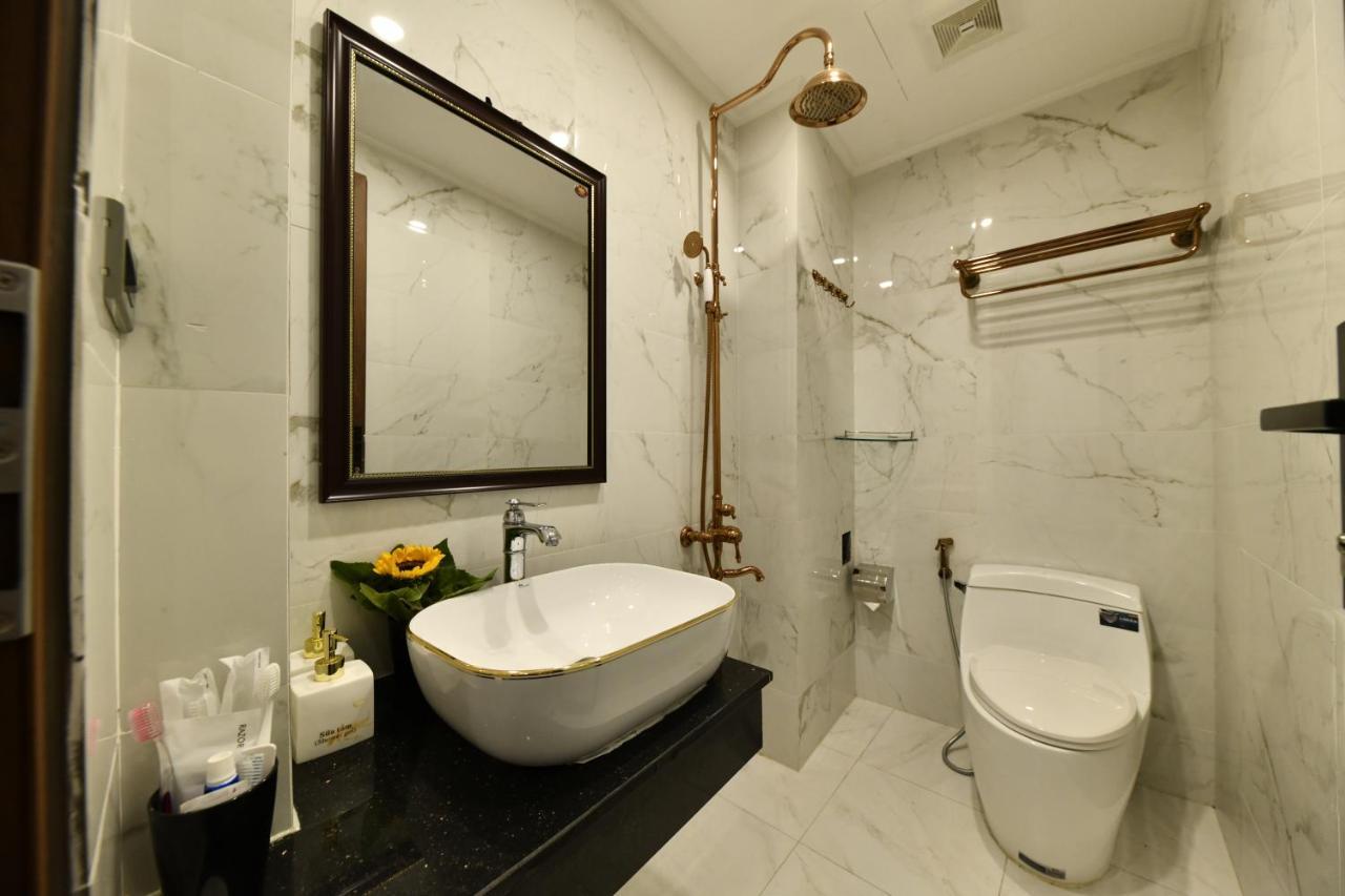 Kingdom 3* Hanoi