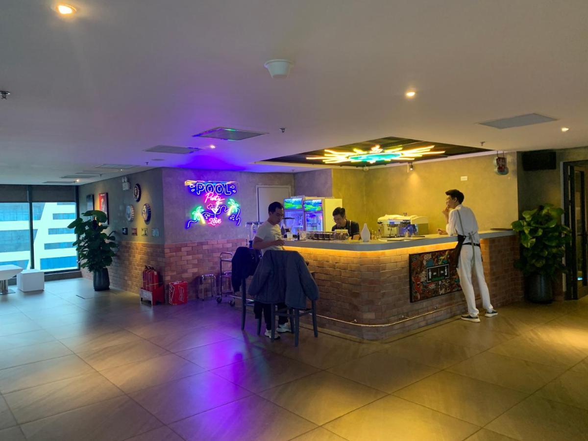 Asahi Luxstay - Golden Park Big Corner With Cau Giay Park View Hanói