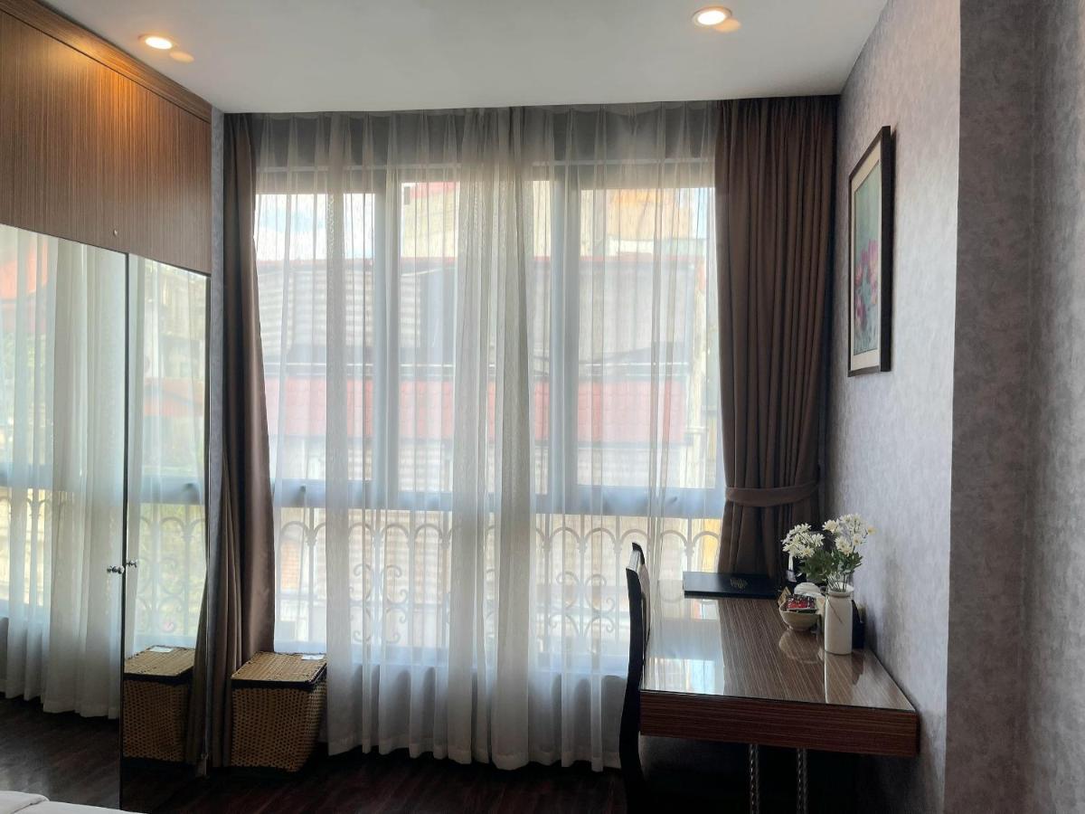 Golden Moon & Travel Hotel Hanoi
