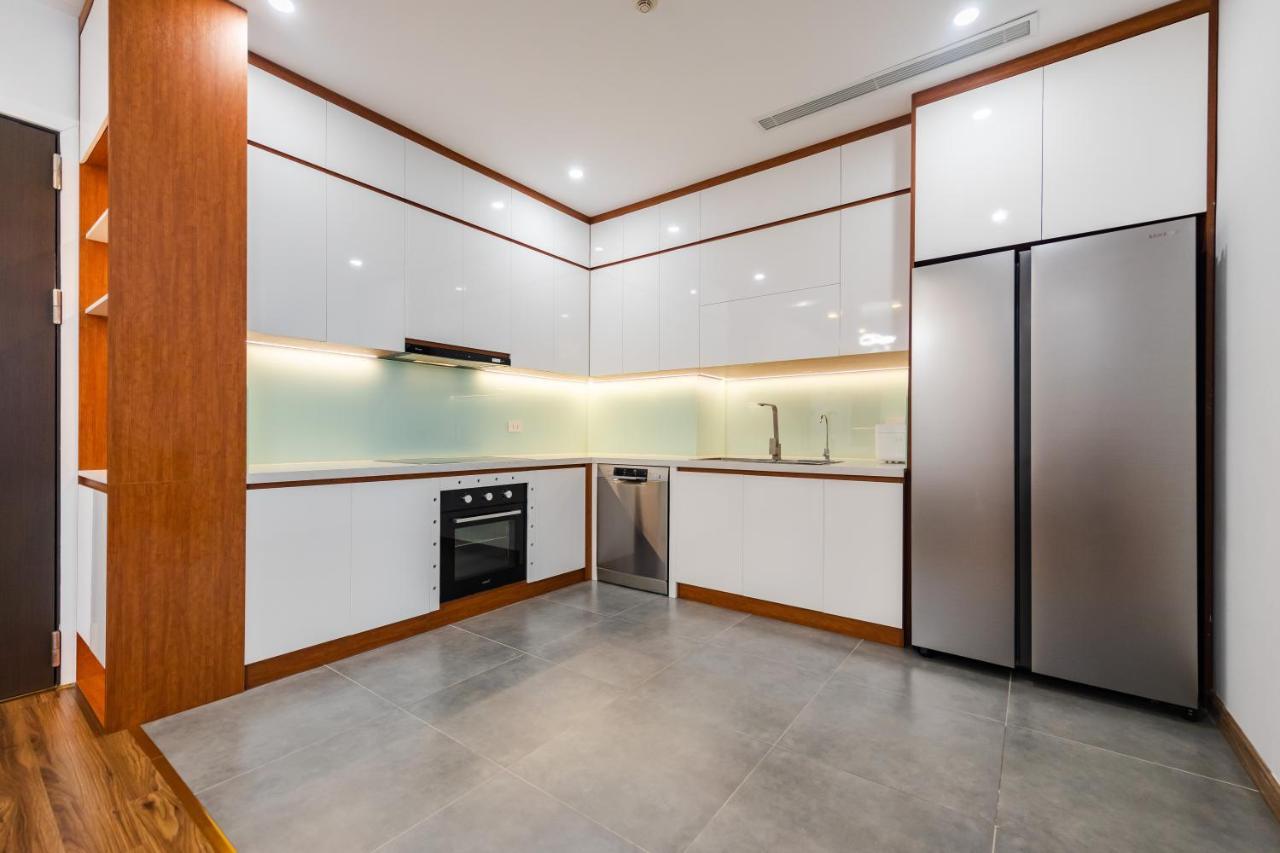 Five Star Westlake 1st-4th Floors & Serviced Hotel 5*