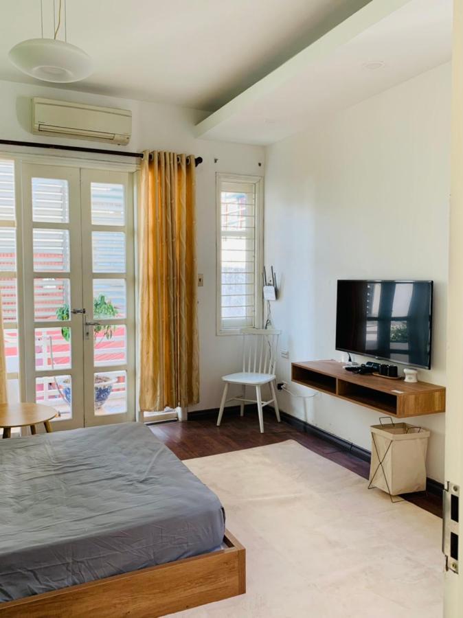 M House 26 Yen Phu 5th Apartment