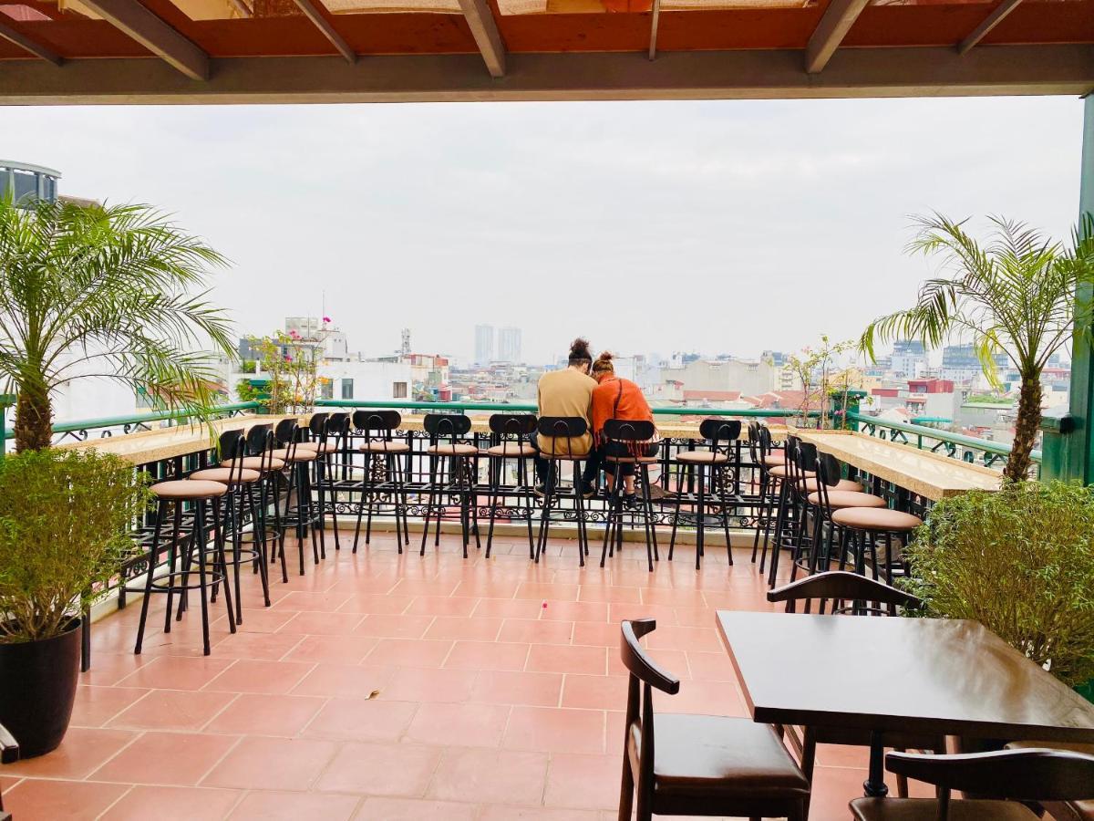 Free Airport Service Deals W Singita Classy Boutique & Travel Hanoi