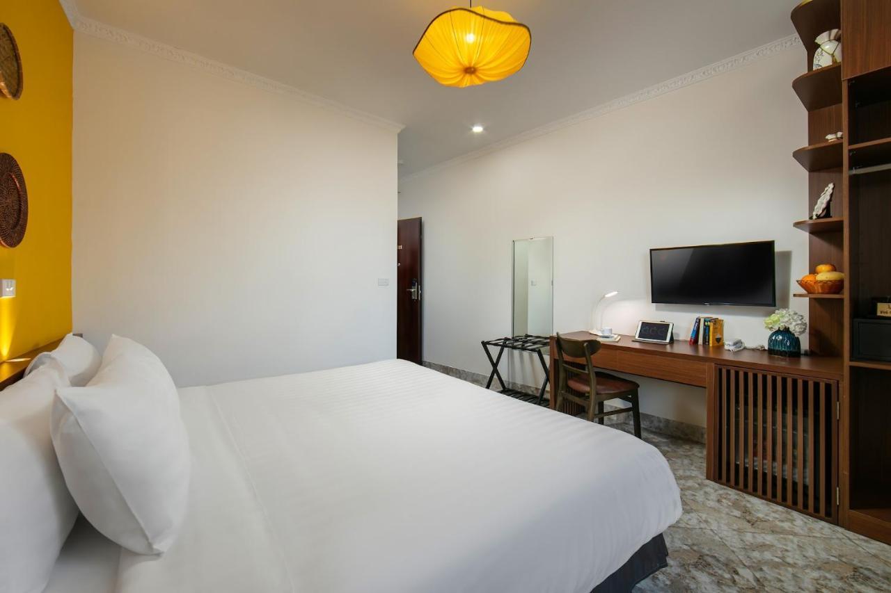 Hotel La Cascada House & Travel