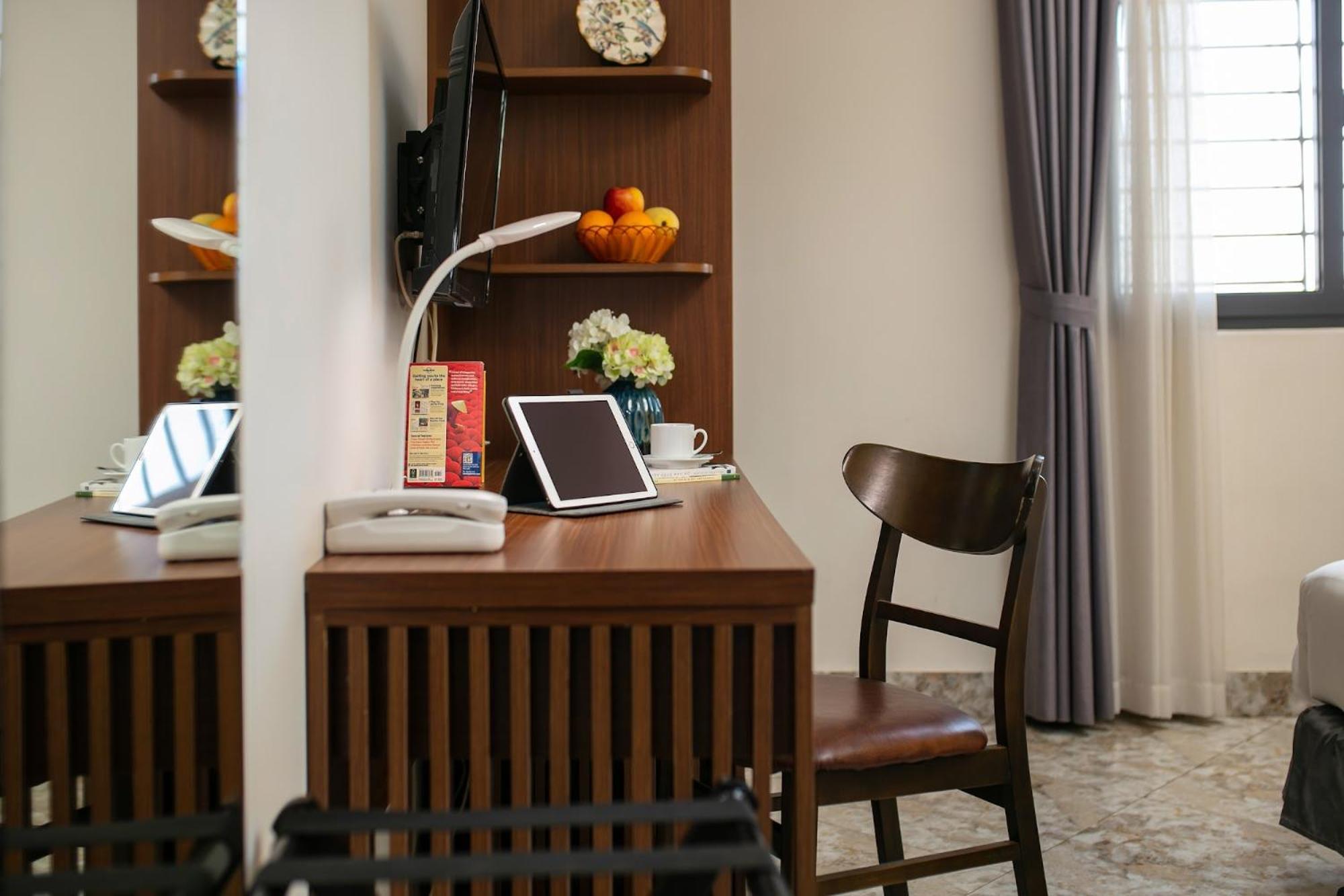 La Cascada House & Travel Hotel Hanoi