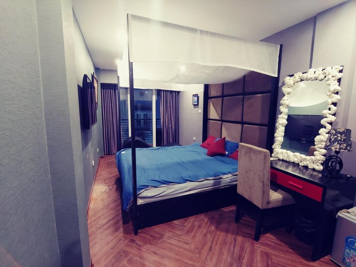 Homestay 16 Ngo Huyen Homestay And Travel - The Old Quarter *
