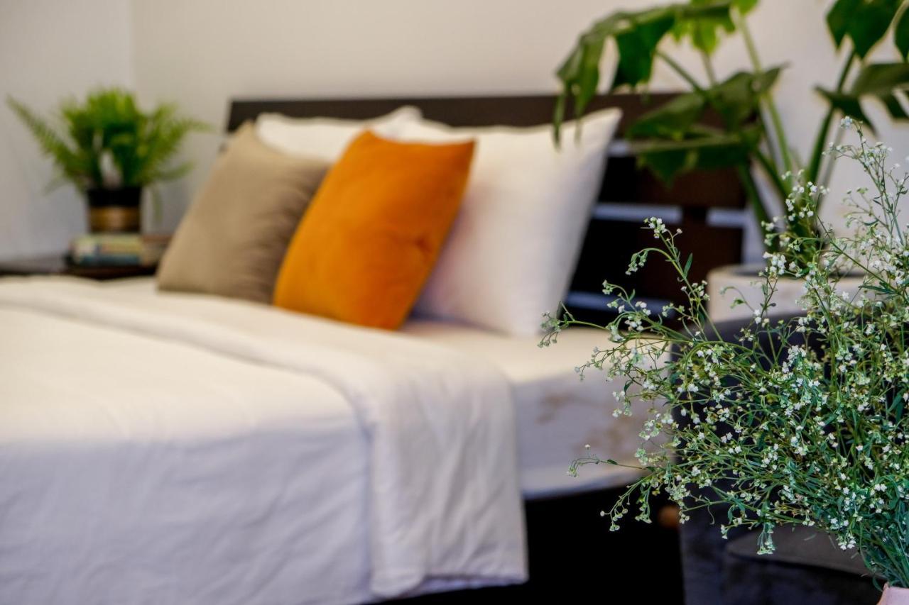 Apartment Blissington & *