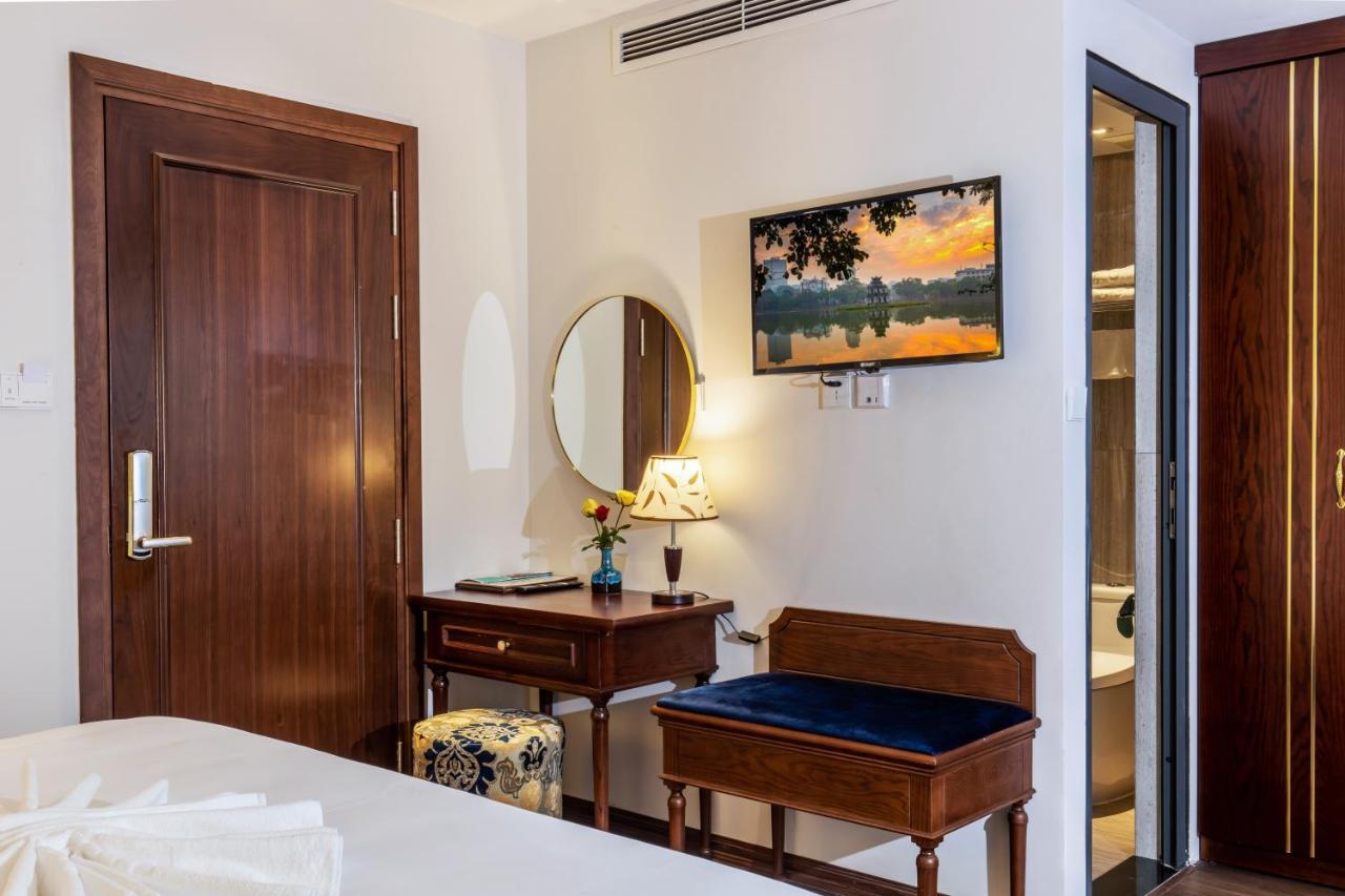 Apartment & Residences *