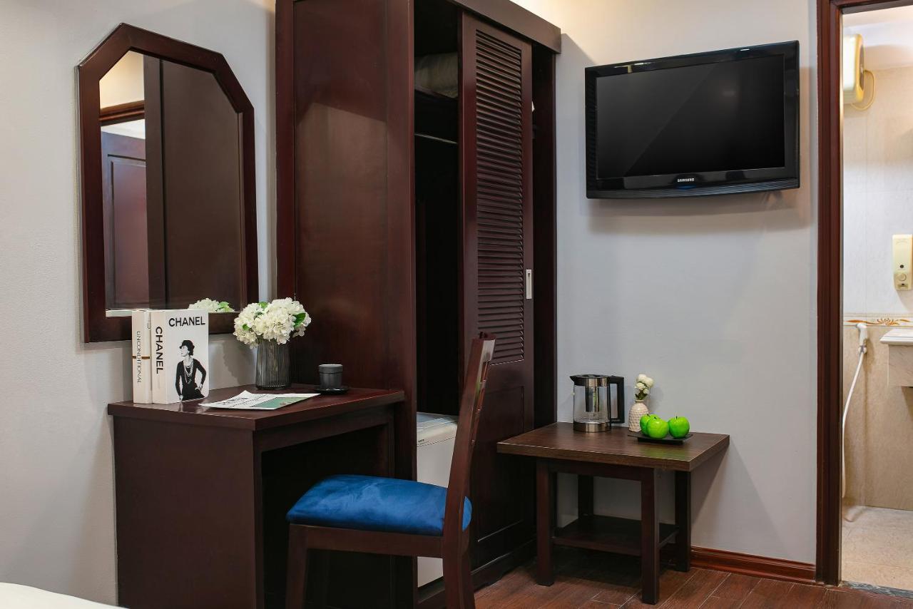 Cristina Center & Hotel 3*