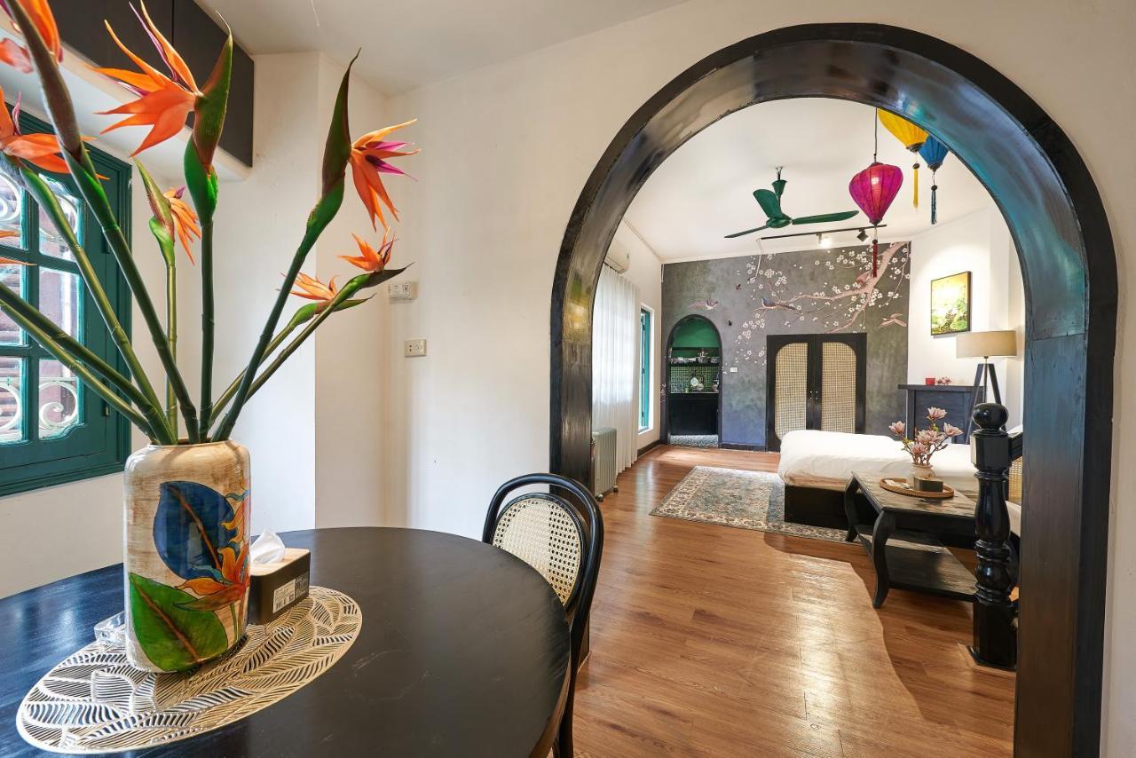 Villa Ancient 108m2 Duplex Next To Hoan Kiem Lake!