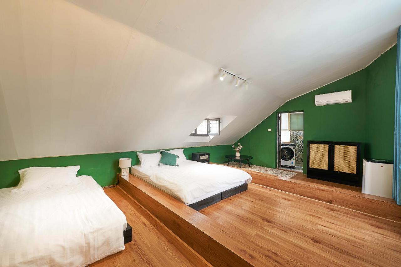 Ancient 108m2 Duplex Next To Hoan Kiem Lake! * Hanoi