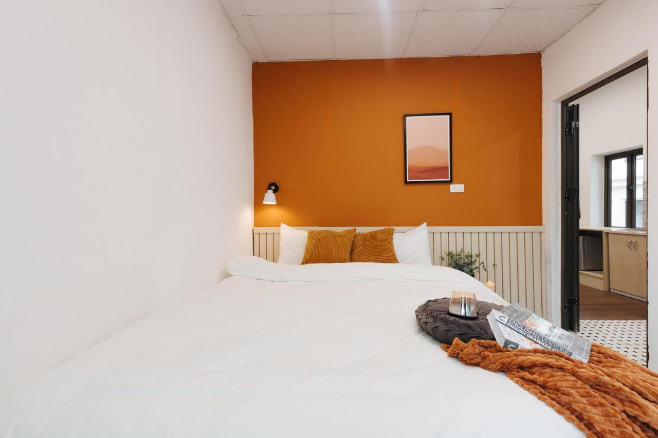 Economy & Premium With Large Groups, Central Location Hanoi