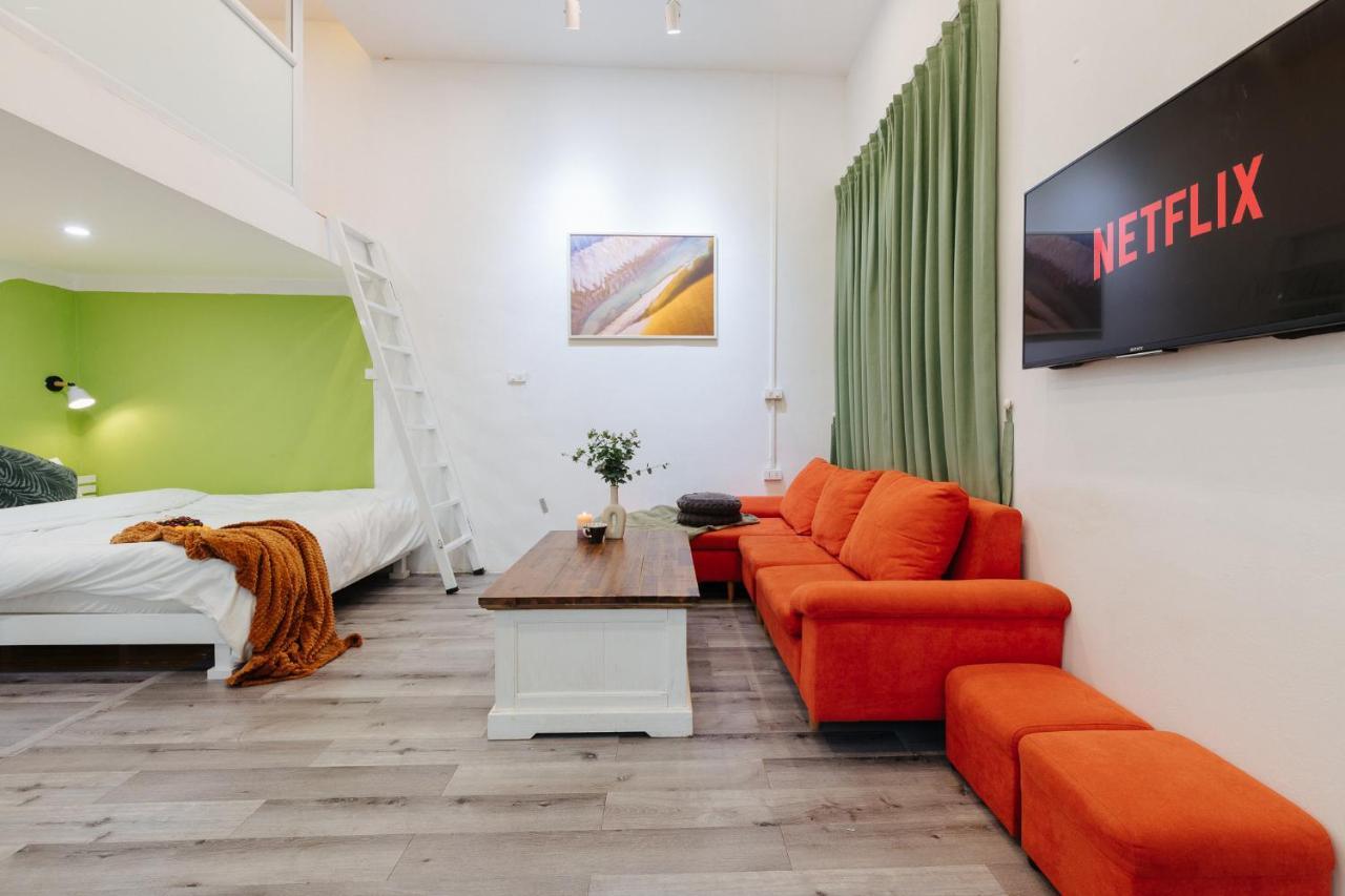 Economy & Premium With Large Groups, Central Location Pangsapuri