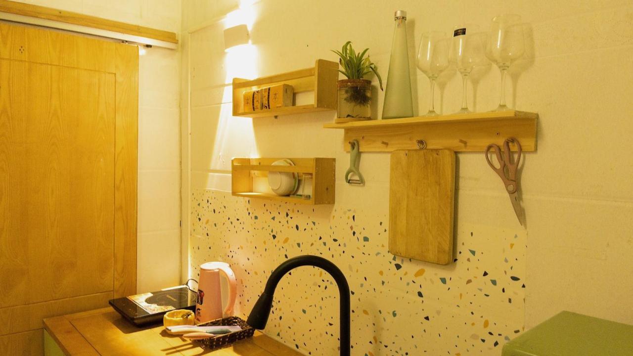 Migo Housing 1 - Beer Street - Old Quarter Apartment *
