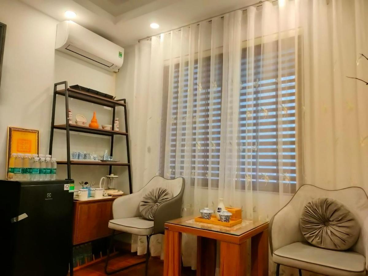 Homestay Nha Pho Ha Noi Sinsoledad - 437 Hong Ha Street * Hanoi