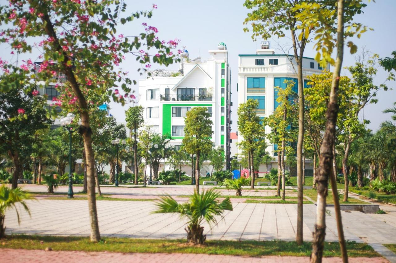 Line Long Bien - Serviced - Ngoc Thuy - Hanoi