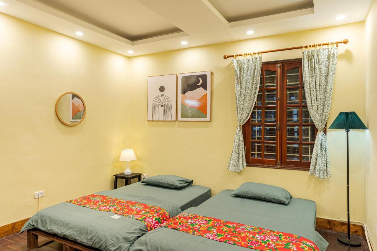 Apartment Retro 80s Hanoi