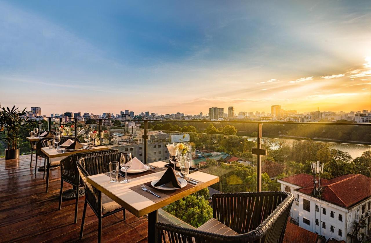 Hotel Authentic Boutique 4*