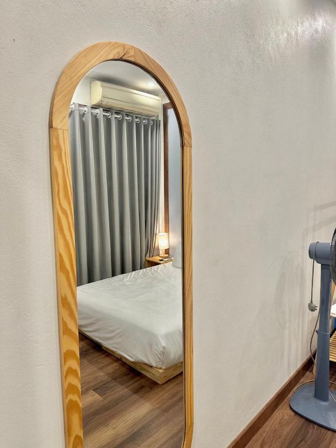 Private House 2 Bedroom & Rooftop Apartment Hanoi