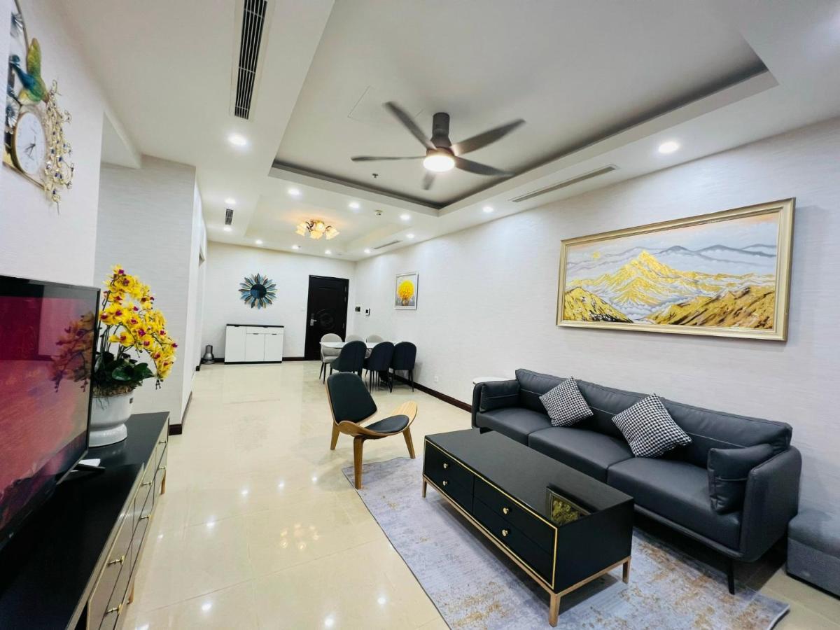Vinhomes Royal 72 Nguyen Trai Thanh Xuan Ha Noi *