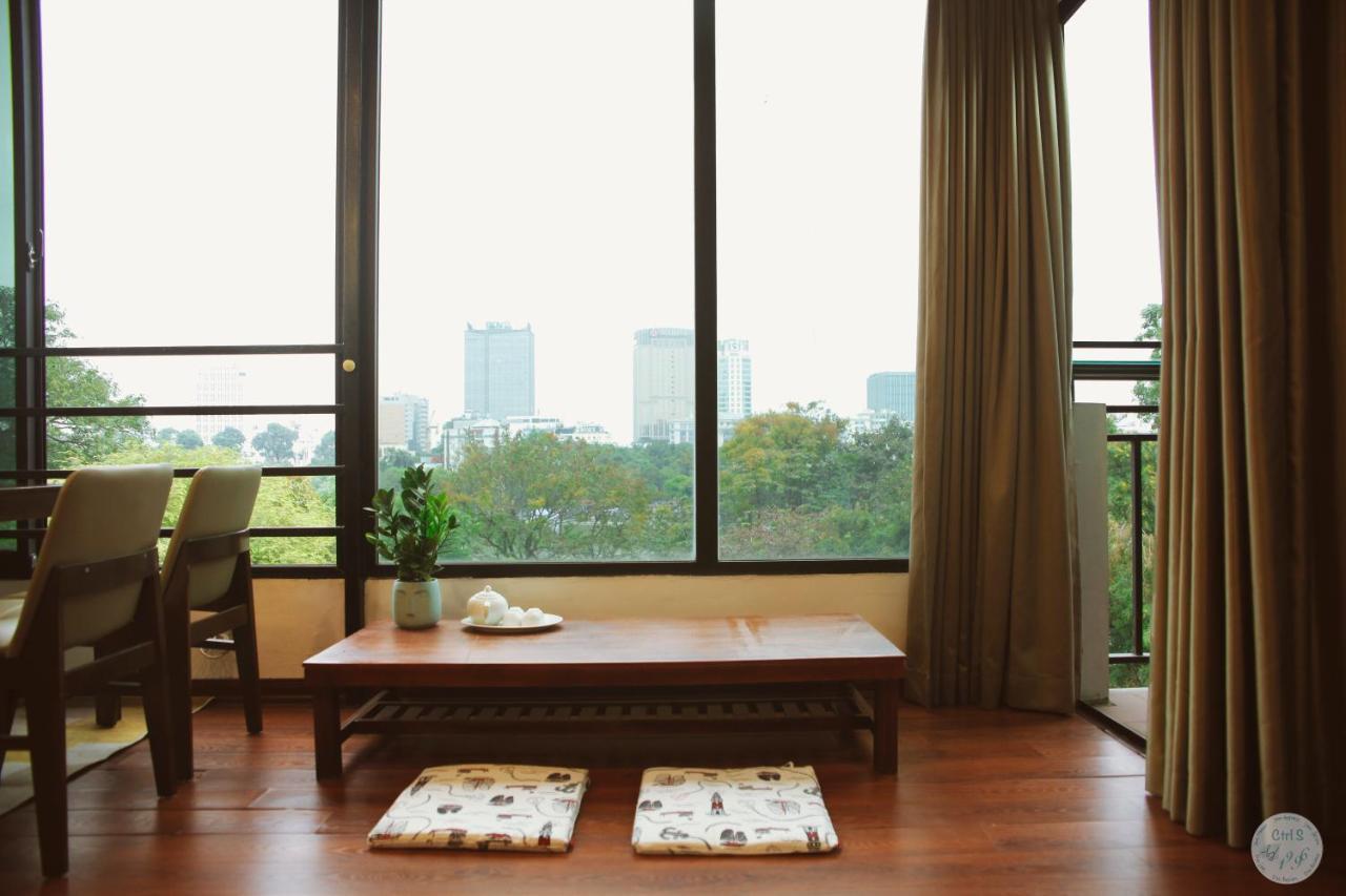 Apartment The Center Gem: Lakeside Retreat At Hoan Kiem Hanoi