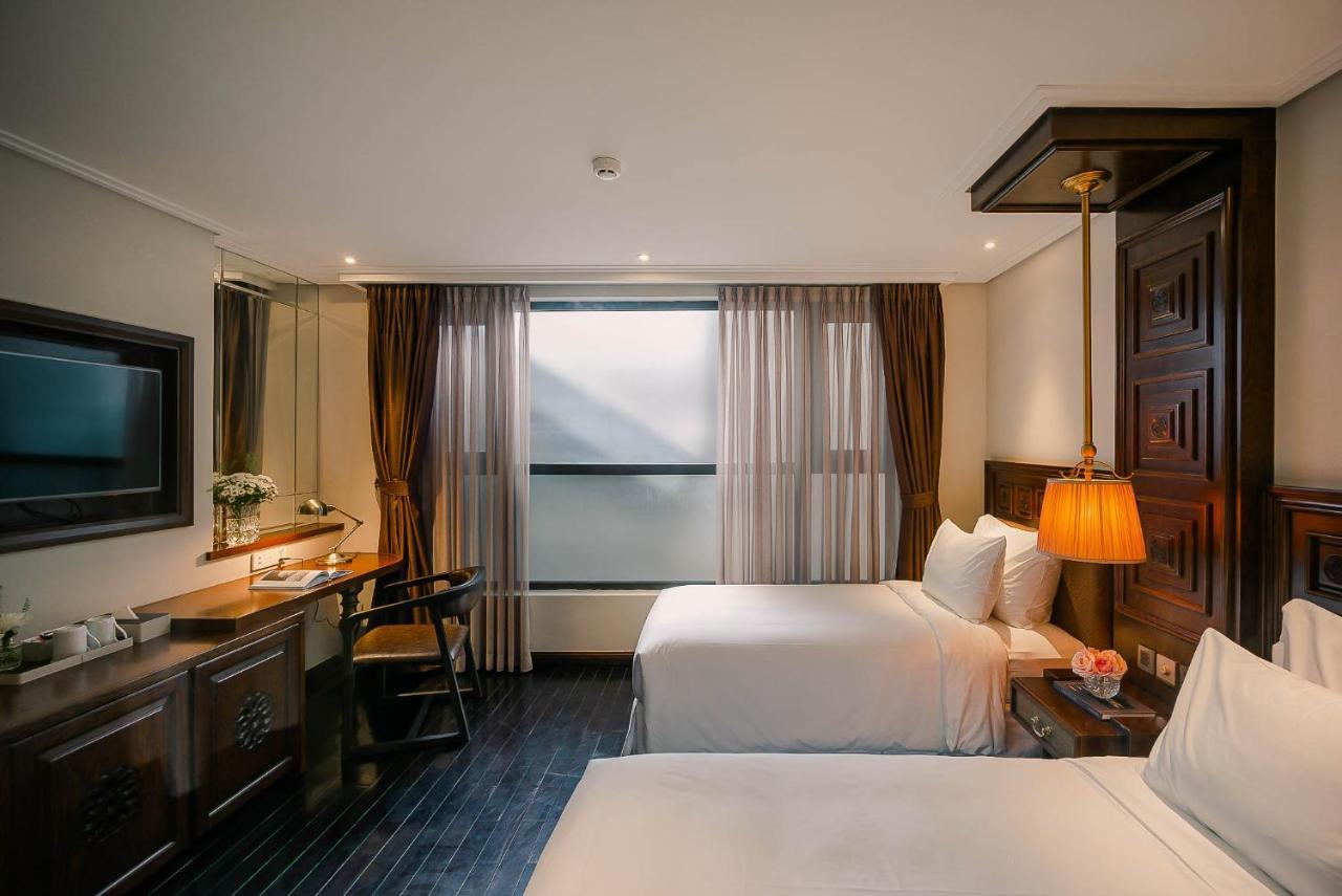 Le Jardin Haute Couture Hotel