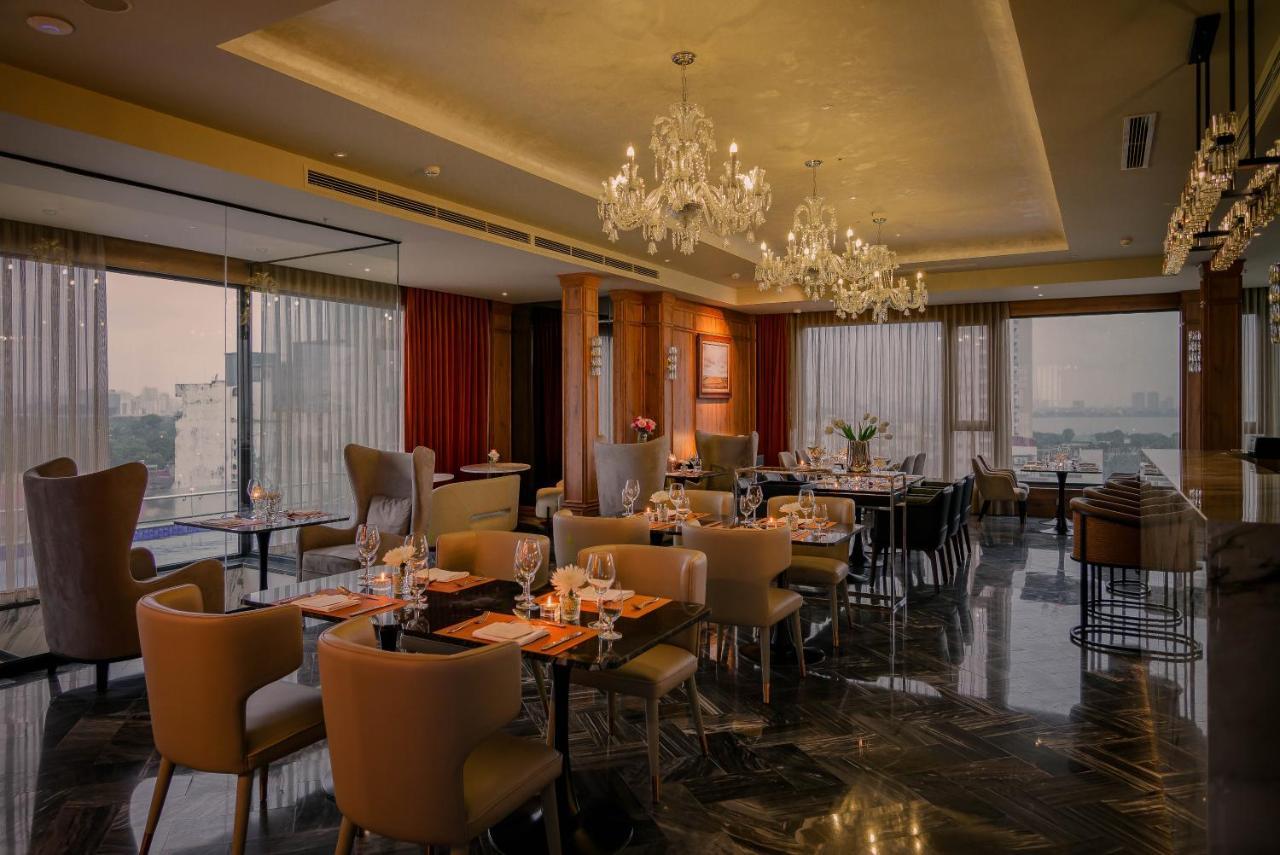 Le Jardin Haute Couture Hotel