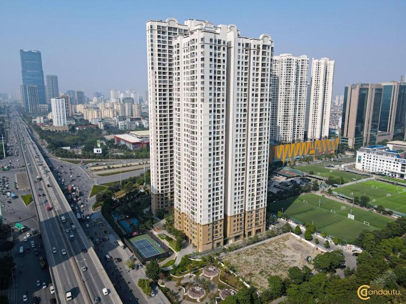 Vinhomes Dcapital 119 Tran Duy Hung Cau Giay *