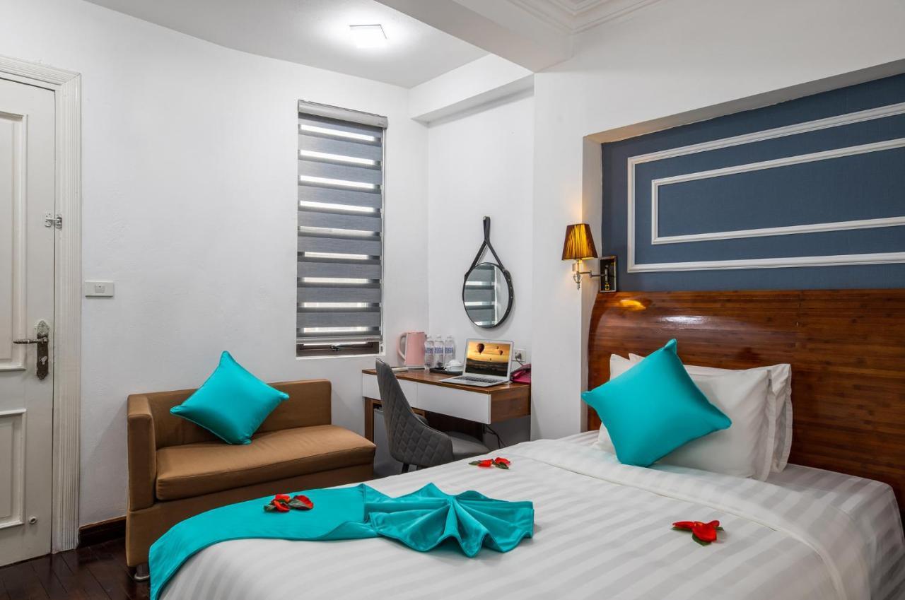 Sisters Boutique Hanoi