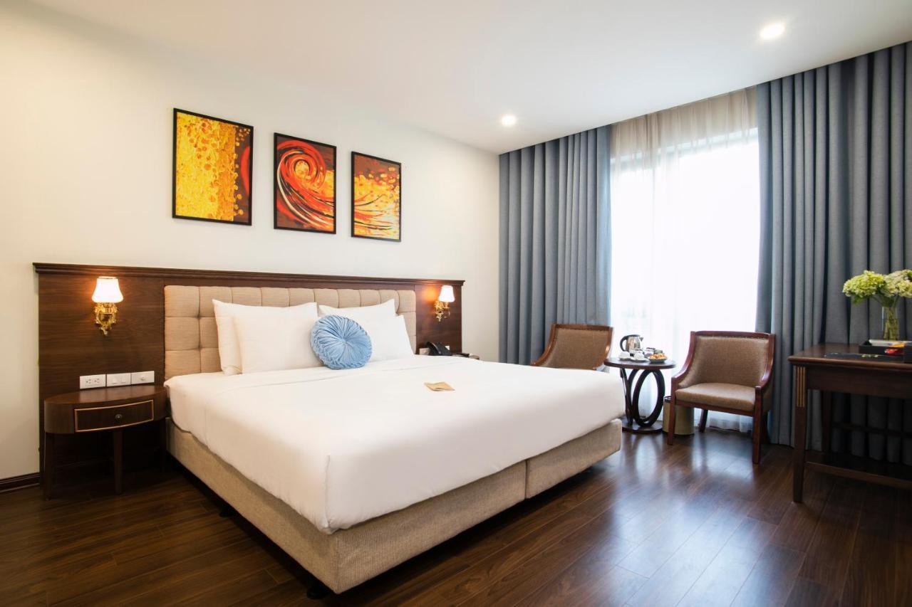 Western Boutique Hotel 3*