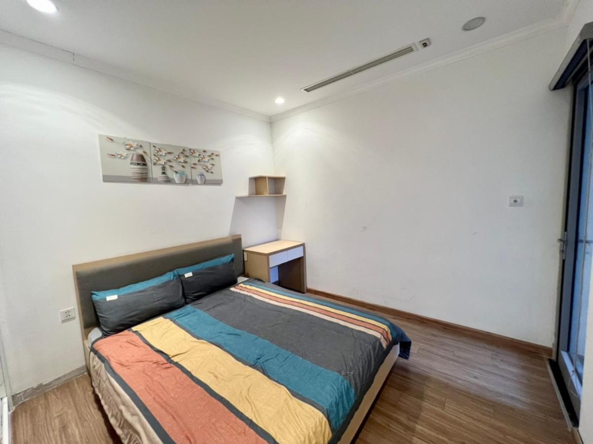 Bom Homes- Vinhomes Times City- 2br-luxury Apartment Hanoi