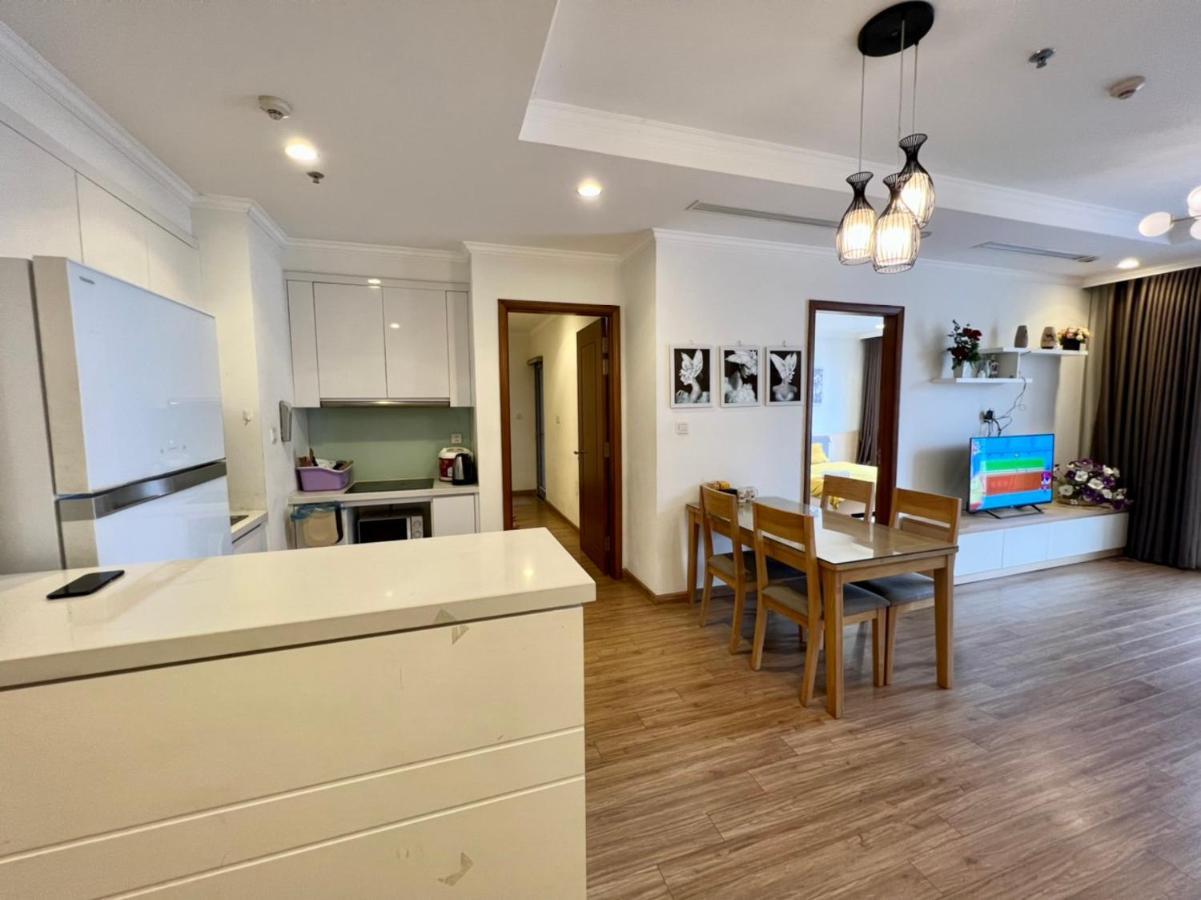Apartment Bom Homes- Vinhomes Times City- 2br-luxury *