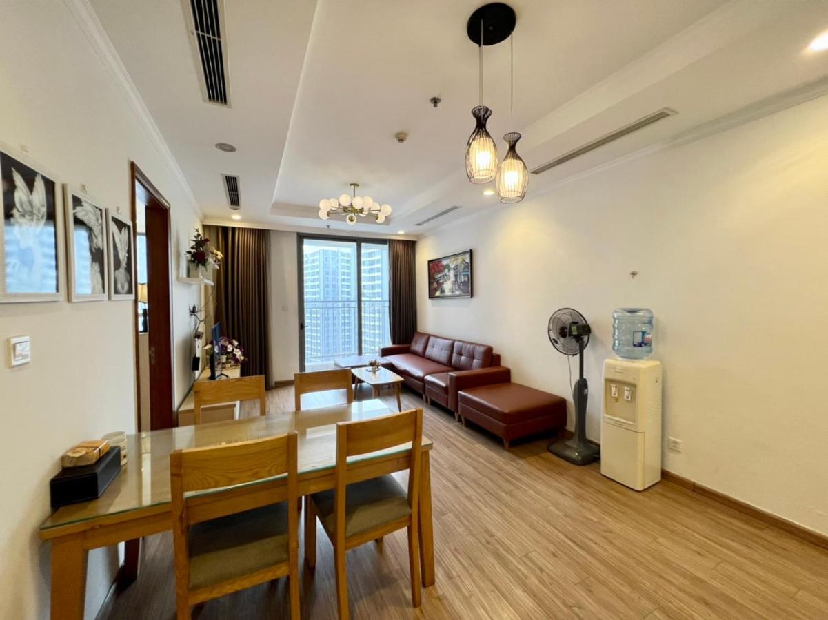 Apartment Bom Homes- Vinhomes Times City- 2br-luxury Hanoi