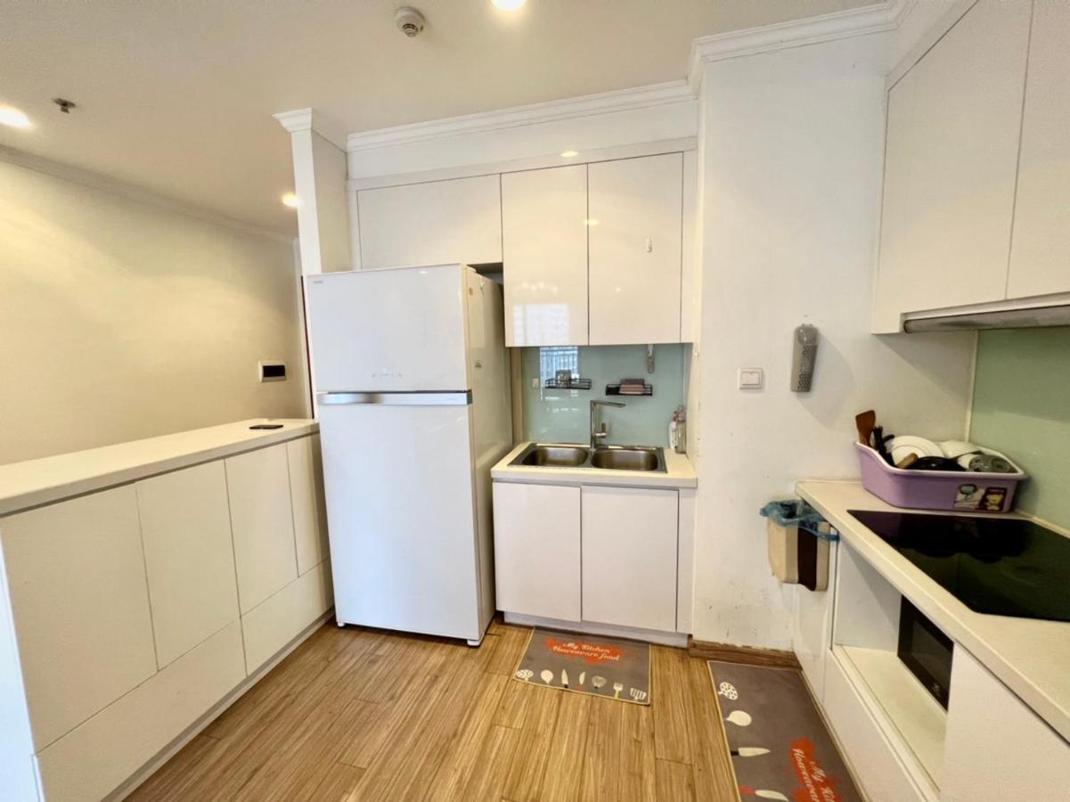 Bom Homes- Vinhomes Times City- 2br-luxury Apartment Hanoi