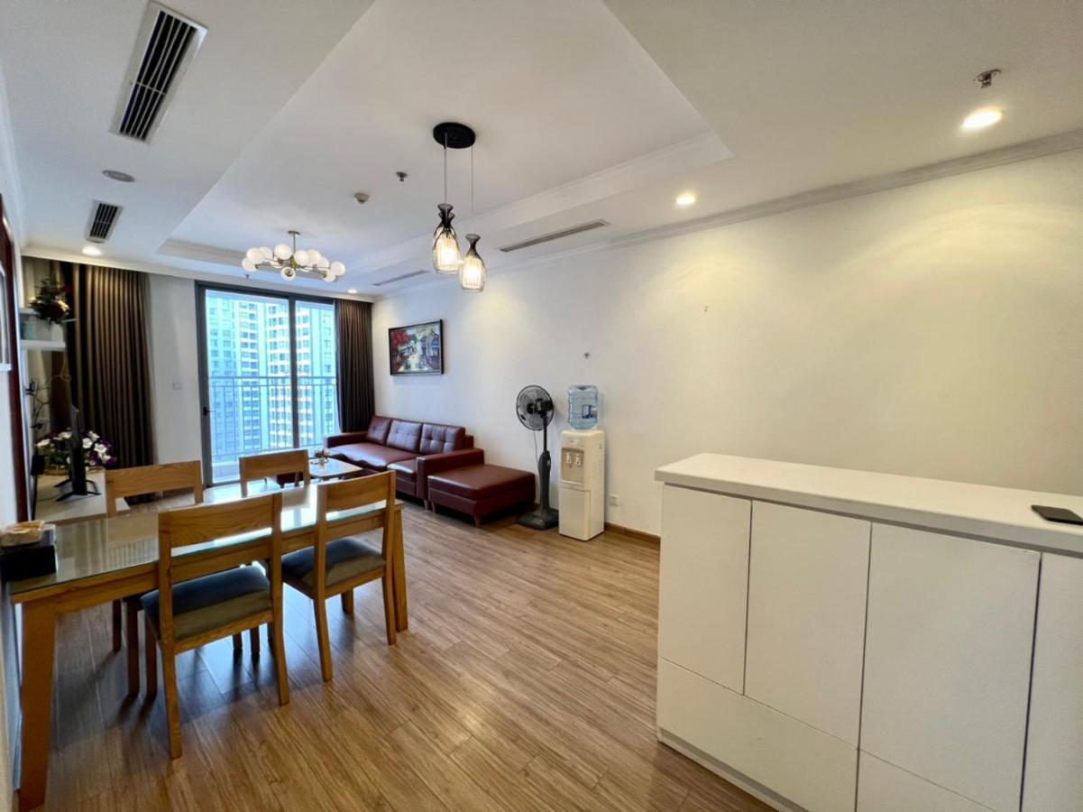 Apartment Bom Homes- Vinhomes Times City- 2br-luxury *