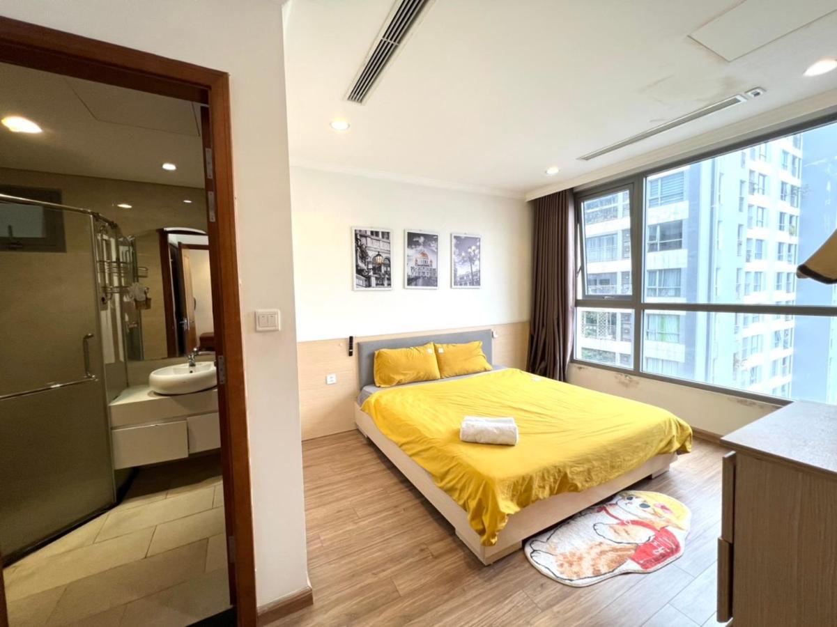 Apartment Bom Homes- Vinhomes Times City- 2br-luxury