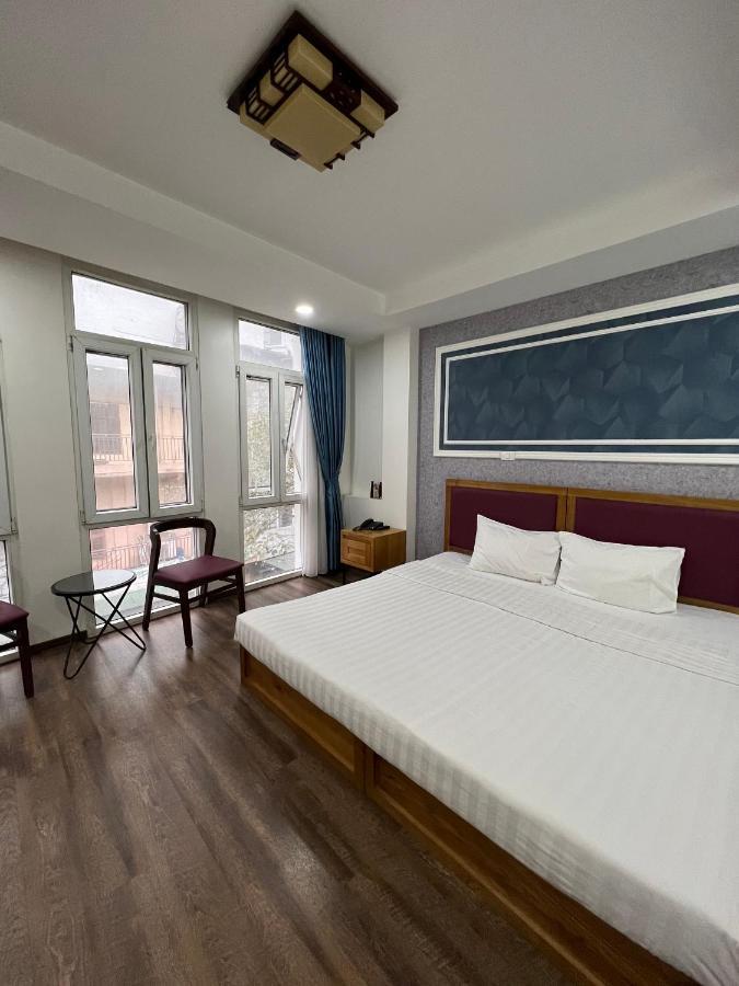 & Hotel 3*