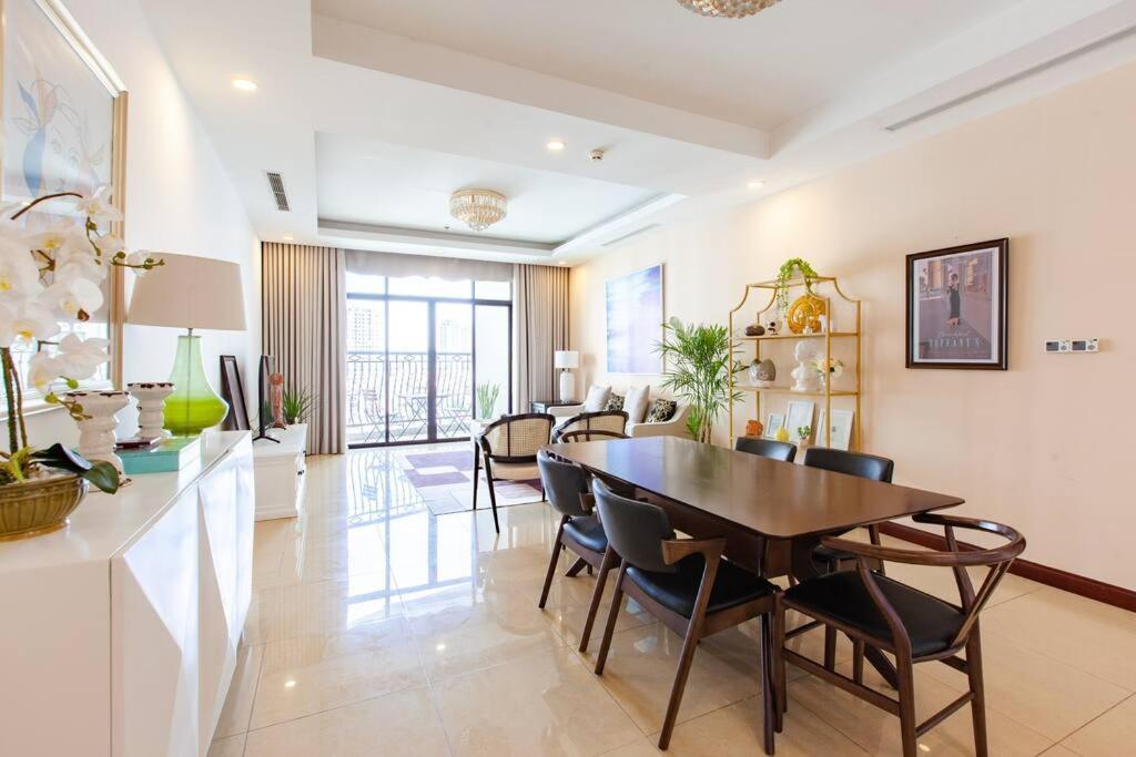 Chi's House - Vinhomes Royal - 2br Apartamento