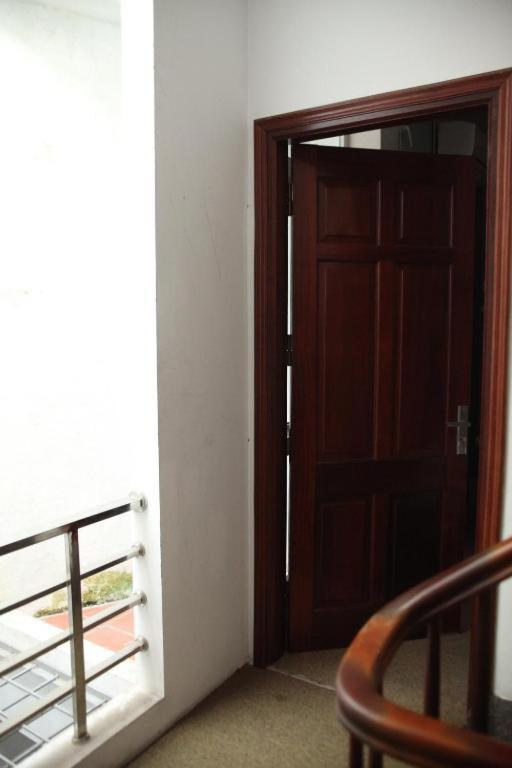 86 Hoang Mai Albergue Hanói