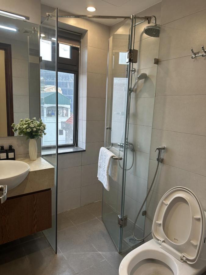 Apartment Luxe Paradise Trinh Cong Son *