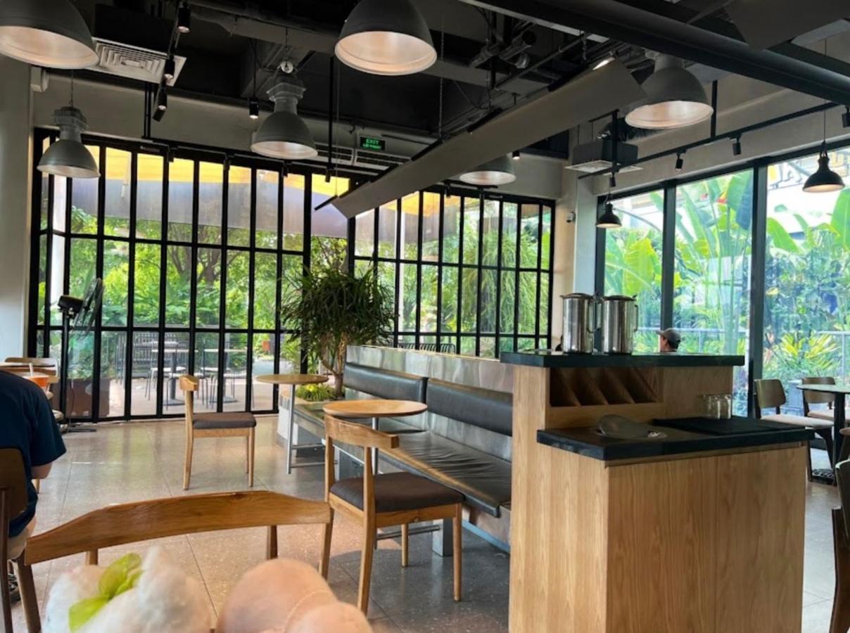 Apartamento Phuong Nam Luxury Hotel Long Bien Hanói