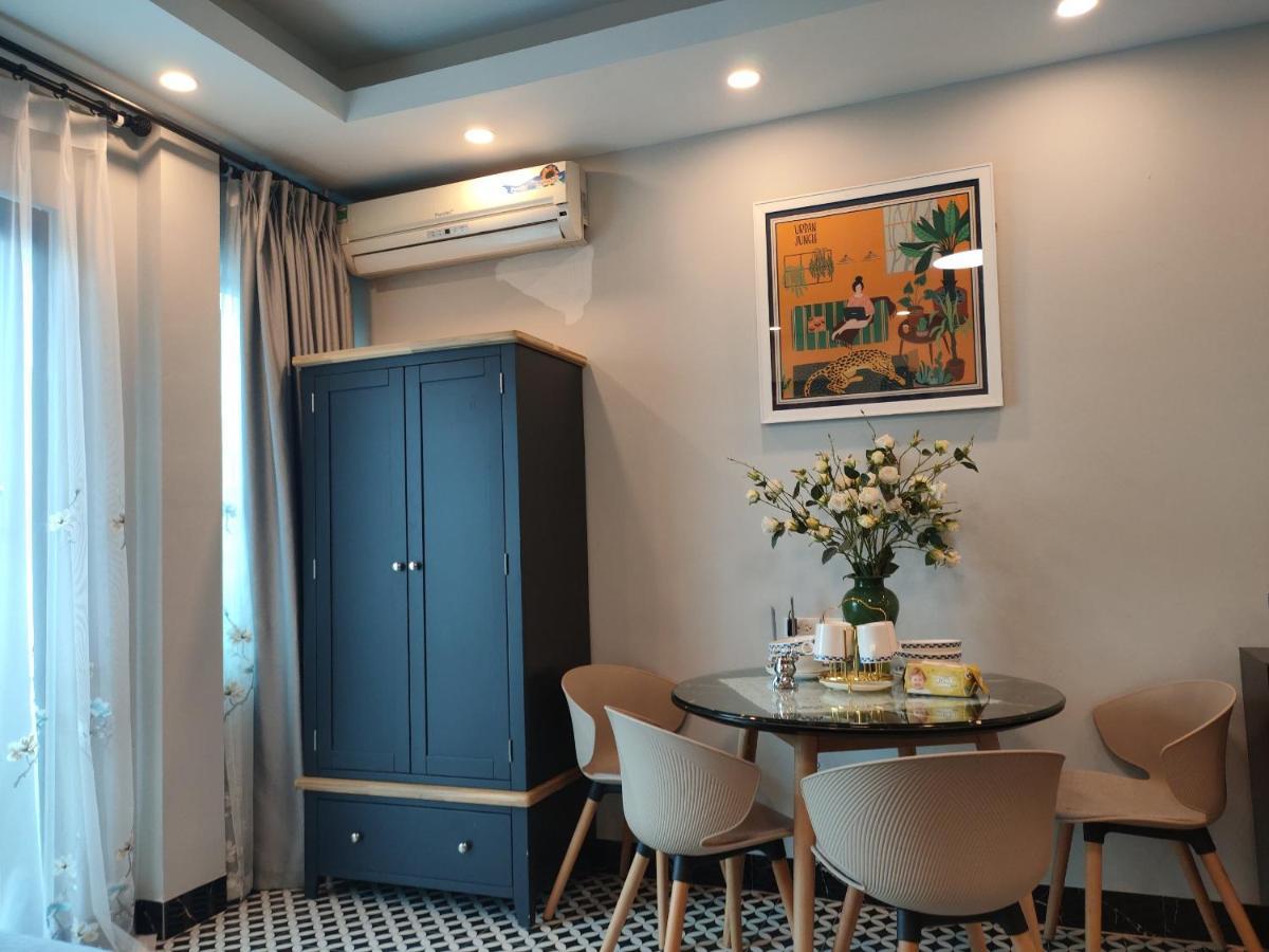 Homestay Nha Pho Ha Noi Sinsoledad - 437 Hong Ha Street Hanoi