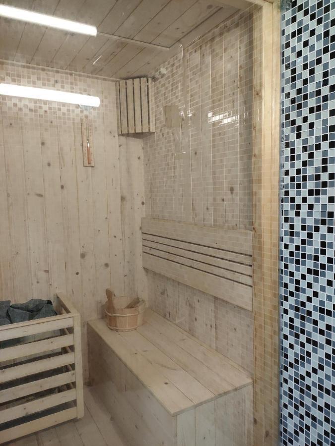 Guest house Homestay Nha Pho Ha Noi Sinsoledad - 437 Hong Ha Street