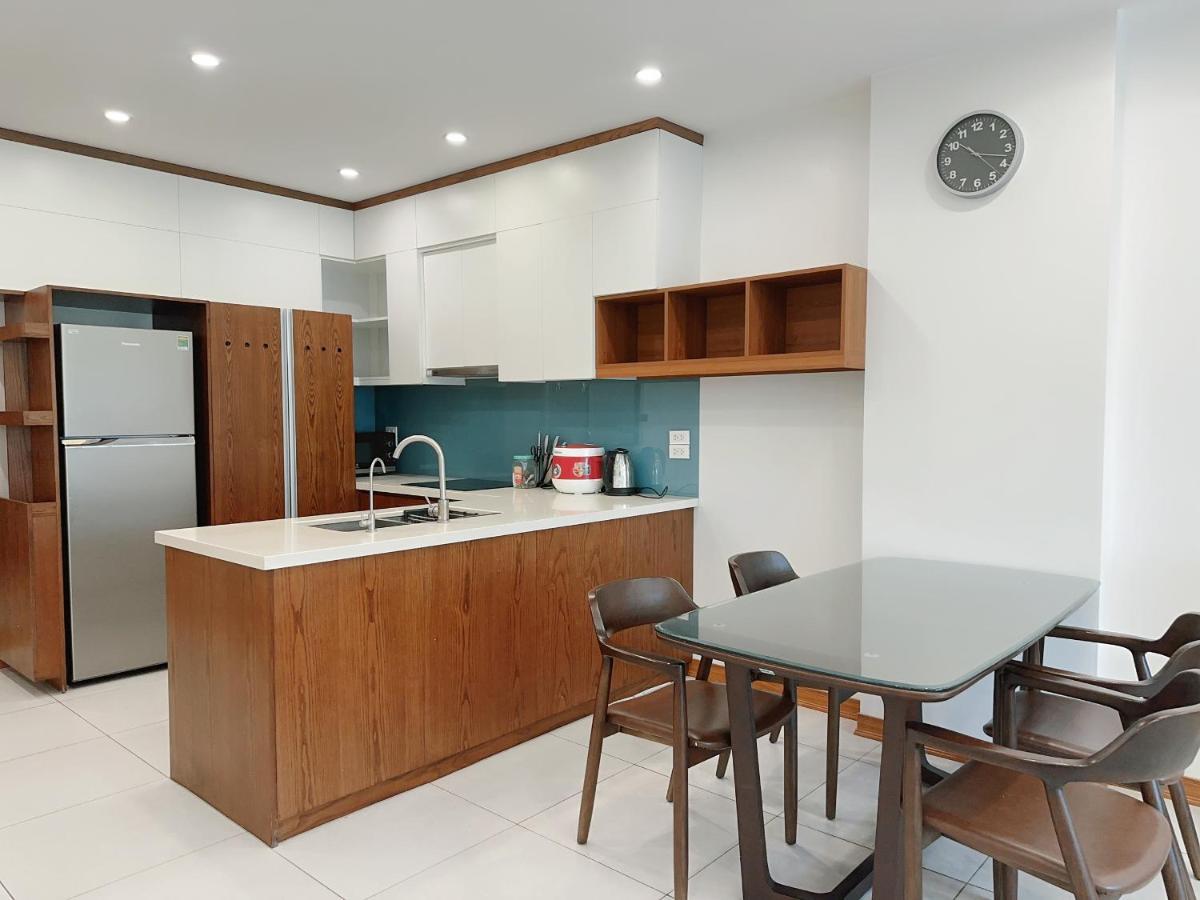 Luxe Paradise Trinh Cong Son Apartment Hanoi