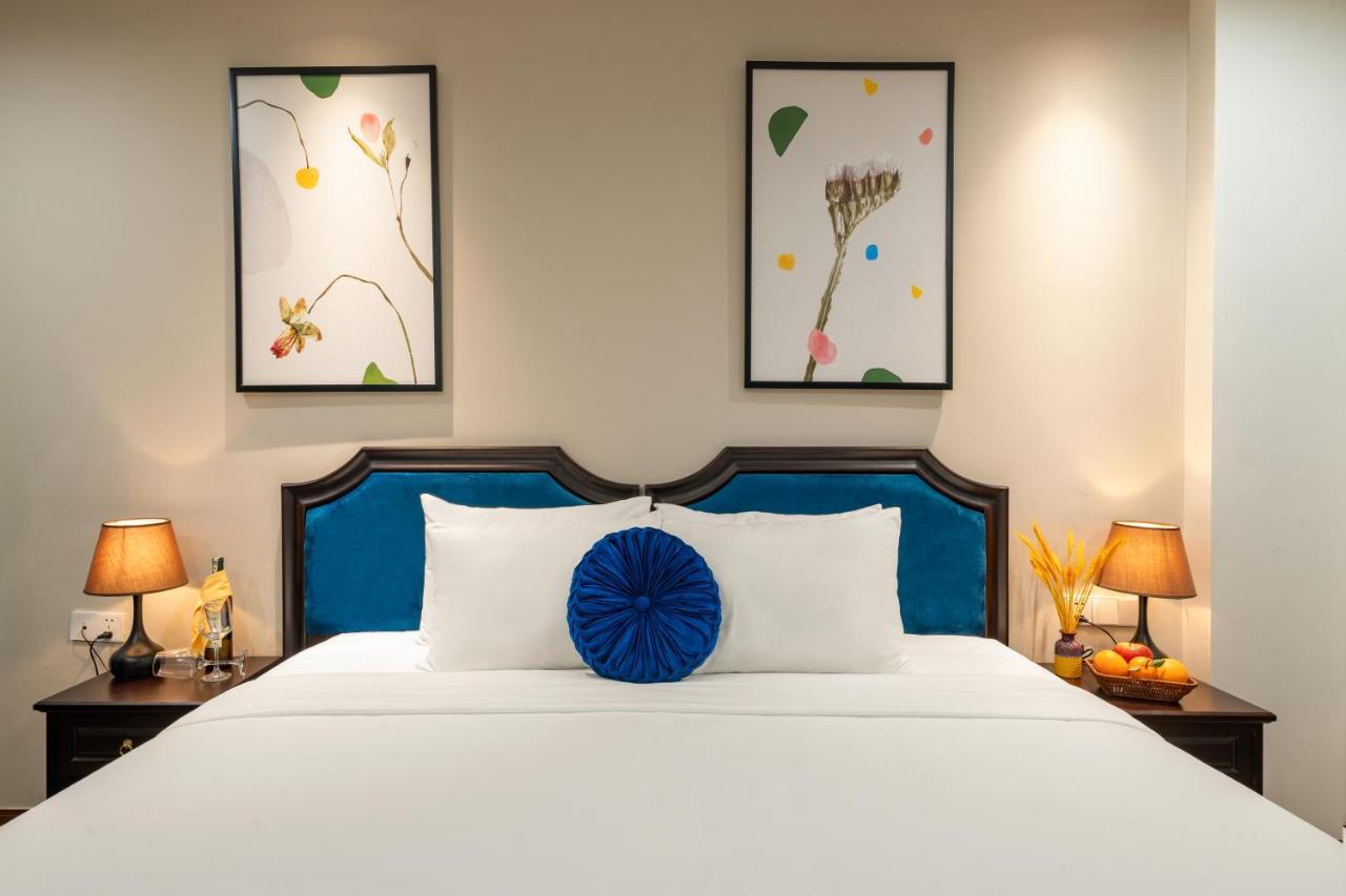 Fiesta Grand And 4* Hanoi